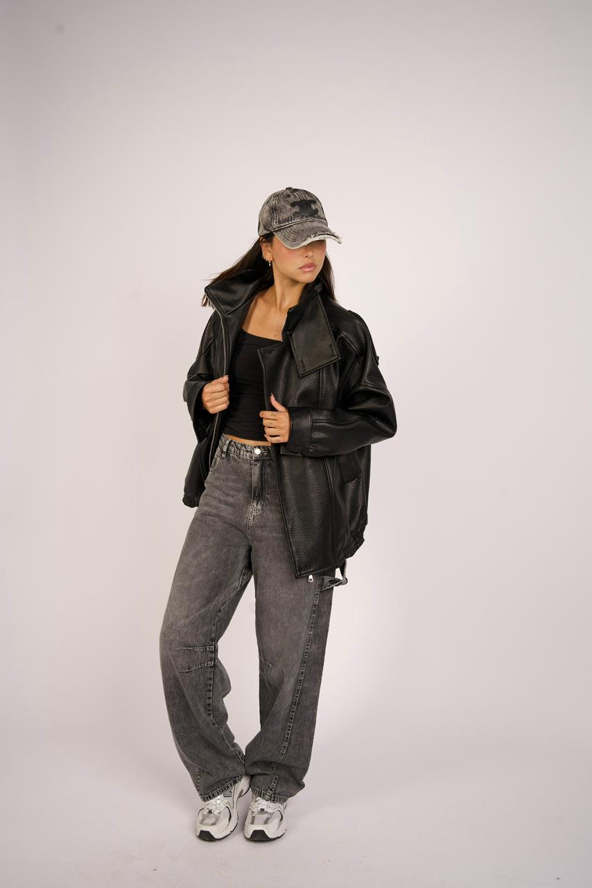OVERSIZED LEATHER JACKET